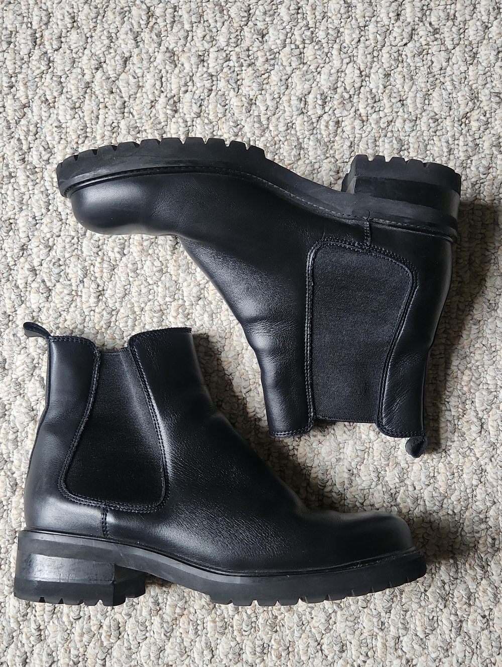 Black Chelsea Boots - La Canadienne Classic Slip-On Ankle Boots